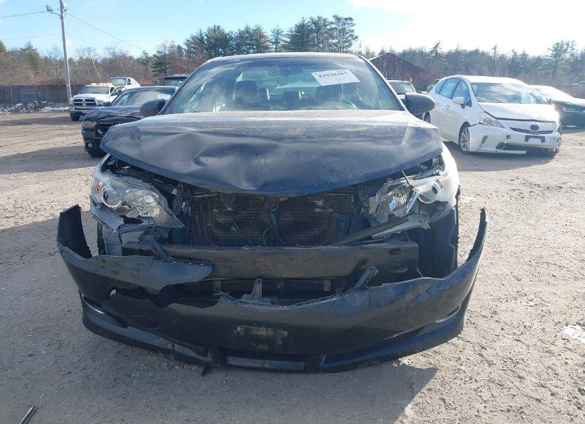 Photo 6 of 2014 Toyota Camry SE (VIN 4T1BF1FK6EU328203)