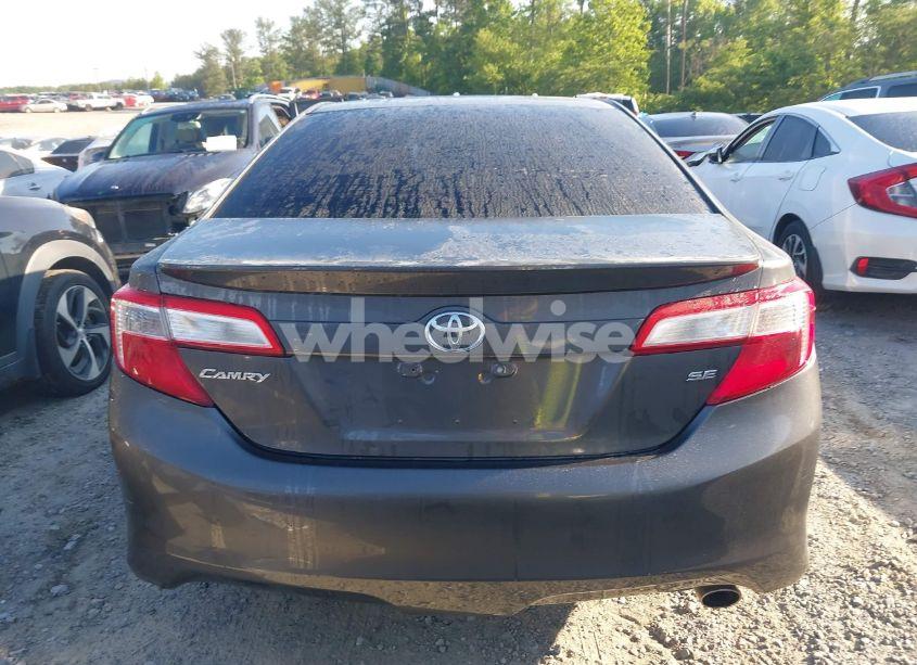 Photo 16 of 2014 Toyota Camry SE (VIN 4T1BF1FK6EU351495)