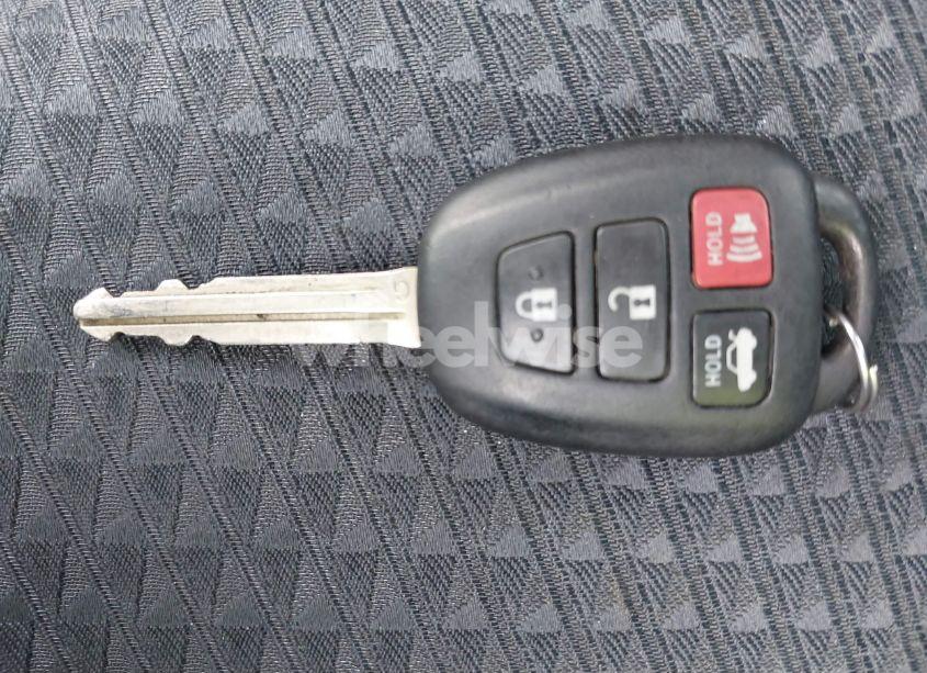 Photo 11 of 2014 Toyota Camry SE (VIN 4T1BF1FK6EU354784)