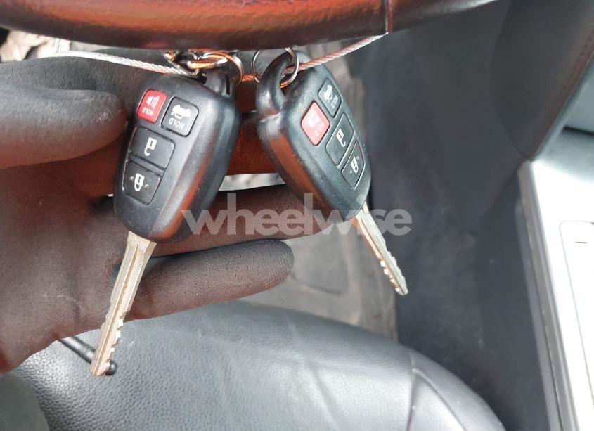 Photo 11 of 2014 Toyota Camry SE (VIN 4T1BF1FK6EU355014)