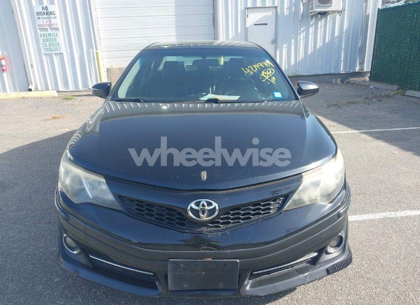 Photo 12 of 2014 Toyota Camry SE (VIN 4T1BF1FK6EU368880)