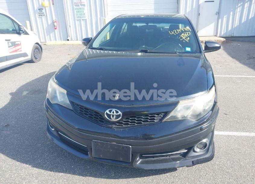 Photo 6 of 2014 Toyota Camry SE (VIN 4T1BF1FK6EU368880)