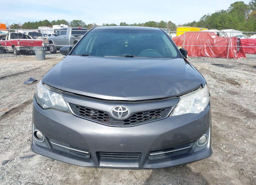 Photo 12 of 2014 Toyota Camry SE (VIN 4T1BF1FK6EU373819)