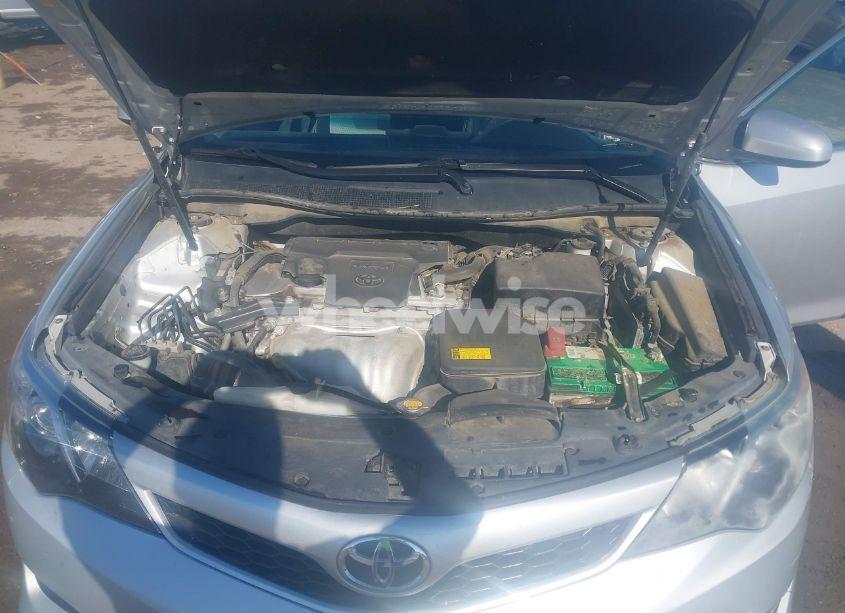 Photo 10 of 2014 Toyota Camry SE (VIN 4T1BF1FK6EU379961)