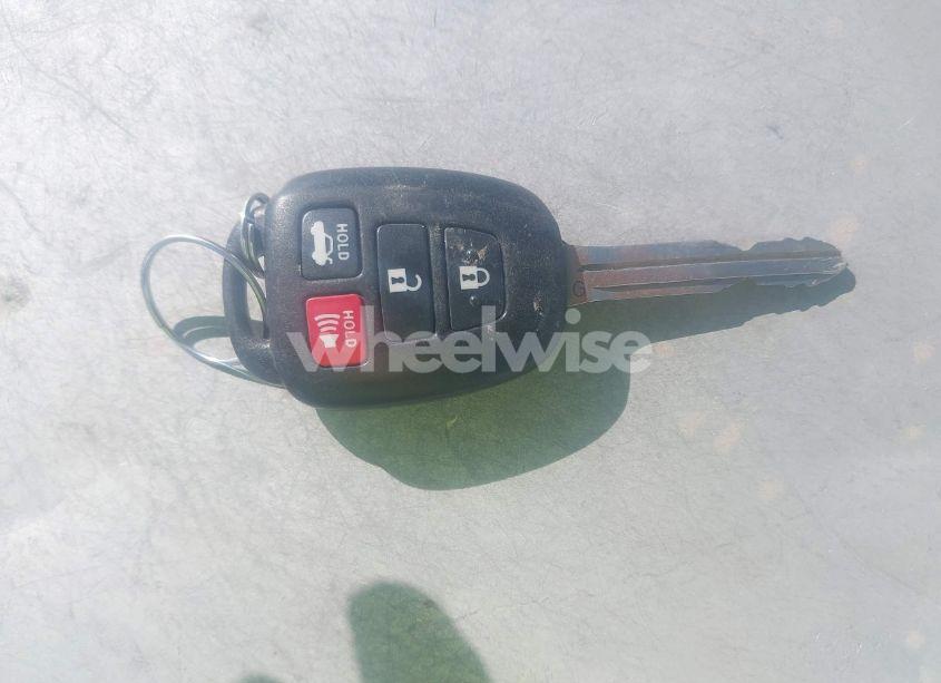 Photo 11 of 2014 Toyota Camry SE (VIN 4T1BF1FK6EU379961)