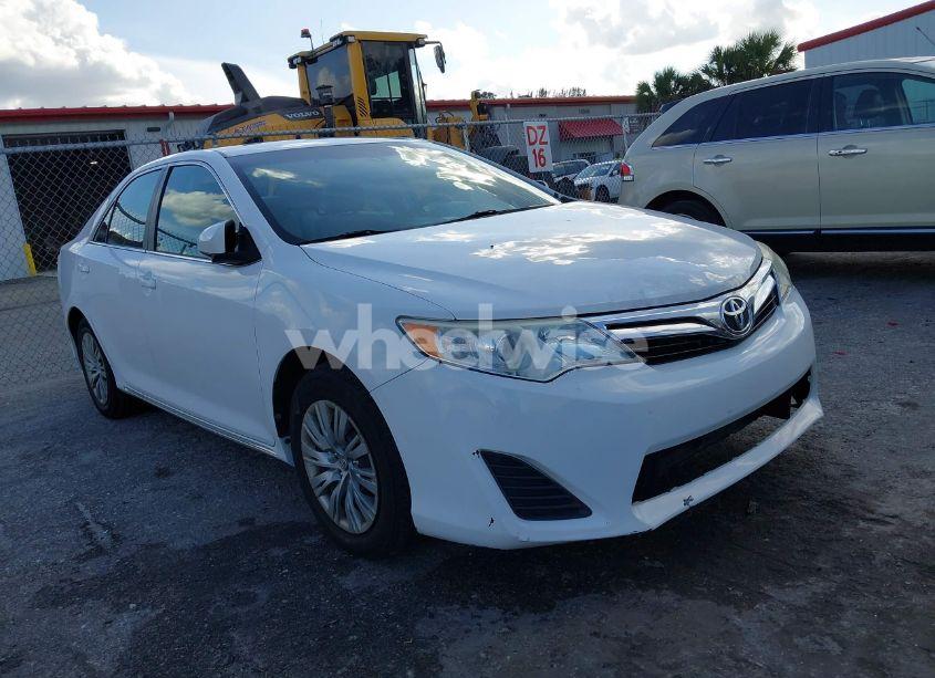 Photo 12 of 2014 Toyota Camry LE (VIN 4T1BF1FK6EU388630)
