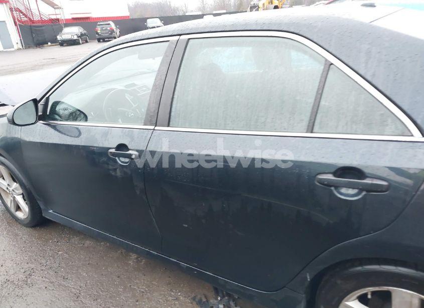 Photo 14 of 2014 Toyota Camry SE (VIN 4T1BF1FK6EU392080)