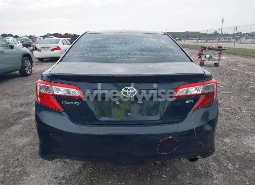 Photo 16 of 2014 Toyota Camry SE (VIN 4T1BF1FK6EU392905)