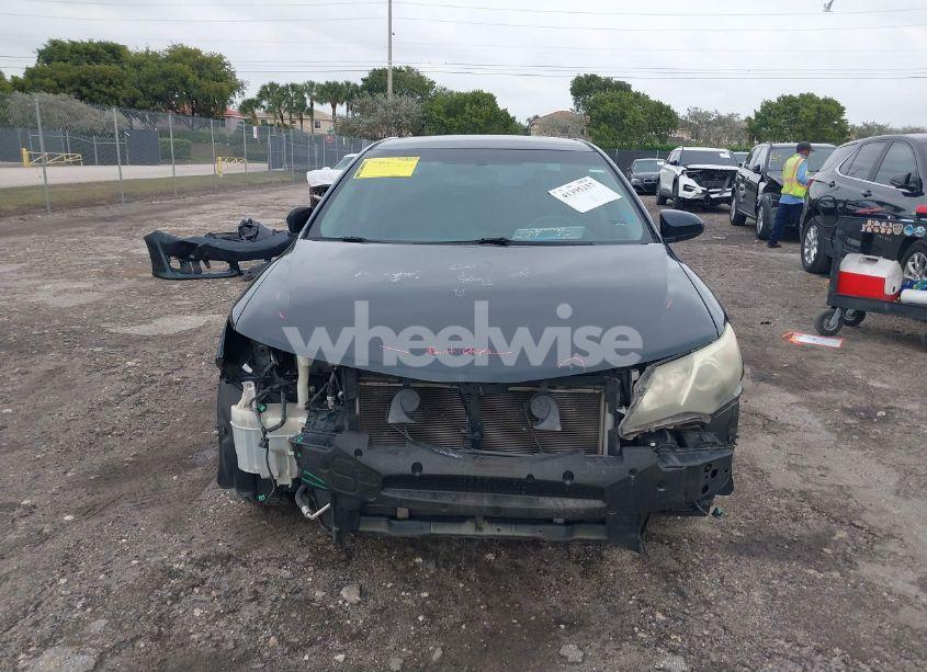 Photo 6 of 2014 Toyota Camry SE (VIN 4T1BF1FK6EU392905)