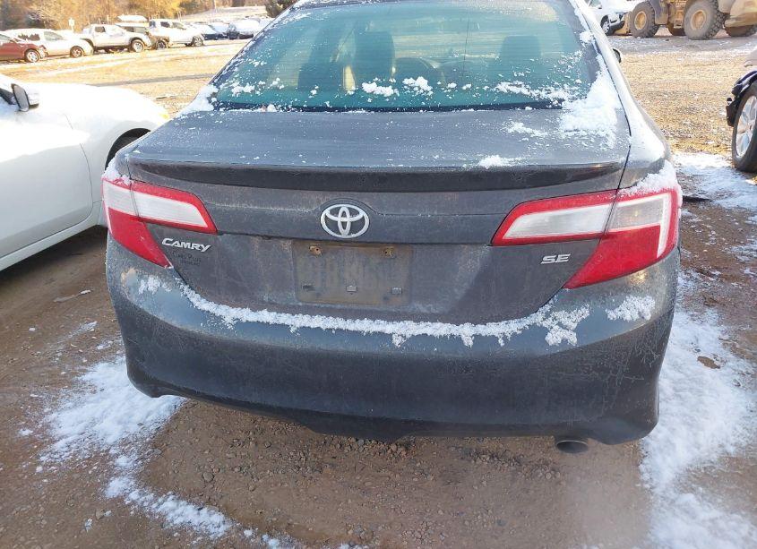 Photo 16 of 2014 Toyota Camry SE (VIN 4T1BF1FK6EU406883)