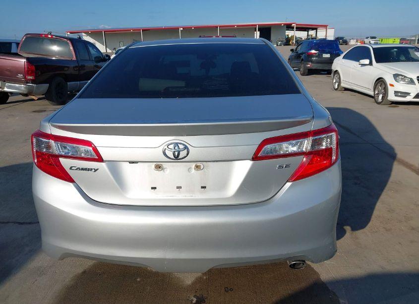 Photo 16 of 2014 Toyota Camry SE (VIN 4T1BF1FK6EU408102)