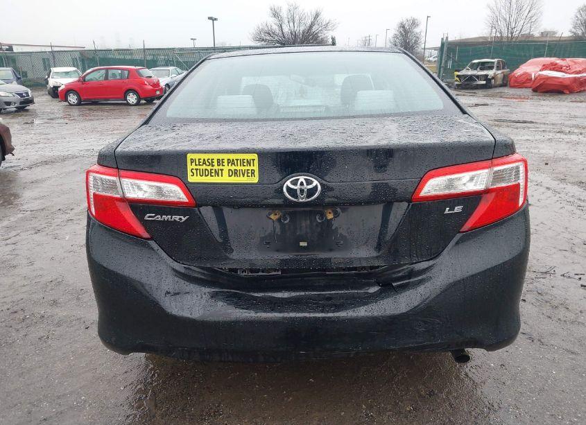 Photo 15 of 2014 Toyota Camry LE (VIN 4T1BF1FK6EU413400)