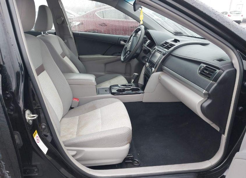 Photo 5 of 2014 Toyota Camry LE (VIN 4T1BF1FK6EU413400)