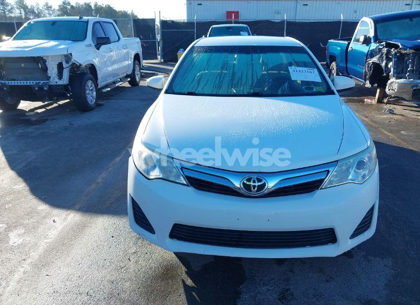 Photo 12 of 2014 Toyota Camry LE (VIN 4T1BF1FK6EU442038)