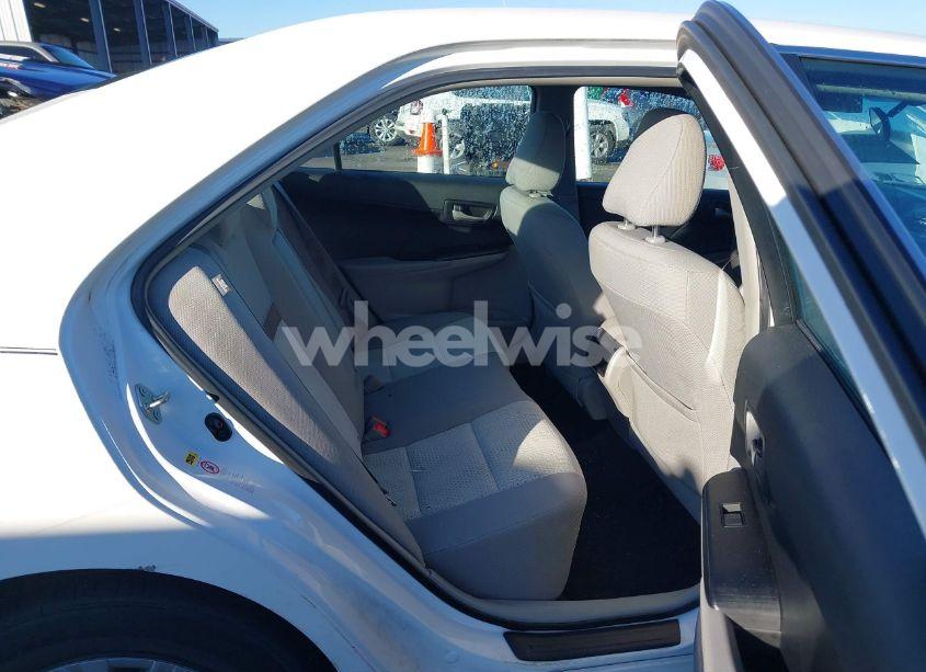 Photo 8 of 2014 Toyota Camry LE (VIN 4T1BF1FK6EU442038)