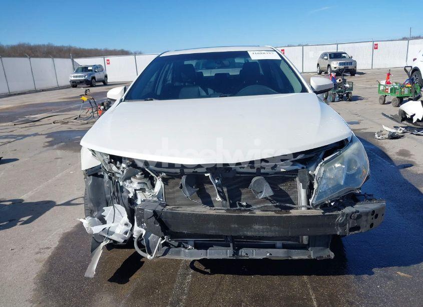 Photo 13 of 2014 Toyota Camry SE SPORT (VIN 4T1BF1FK6EU446204)