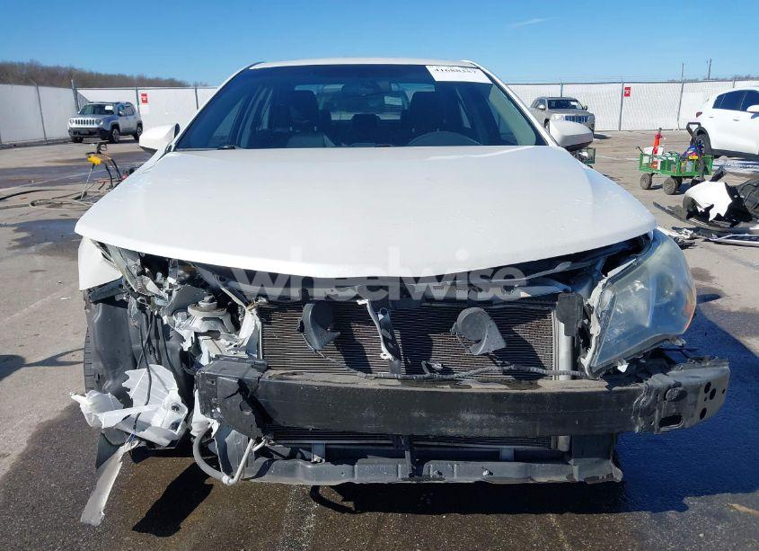 Photo 6 of 2014 Toyota Camry SE SPORT (VIN 4T1BF1FK6EU446204)