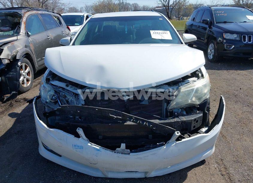 Photo 12 of 2014 Toyota Camry SE (VIN 4T1BF1FK6EU446445)