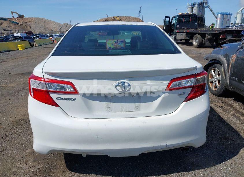Photo 16 of 2014 Toyota Camry SE (VIN 4T1BF1FK6EU446445)