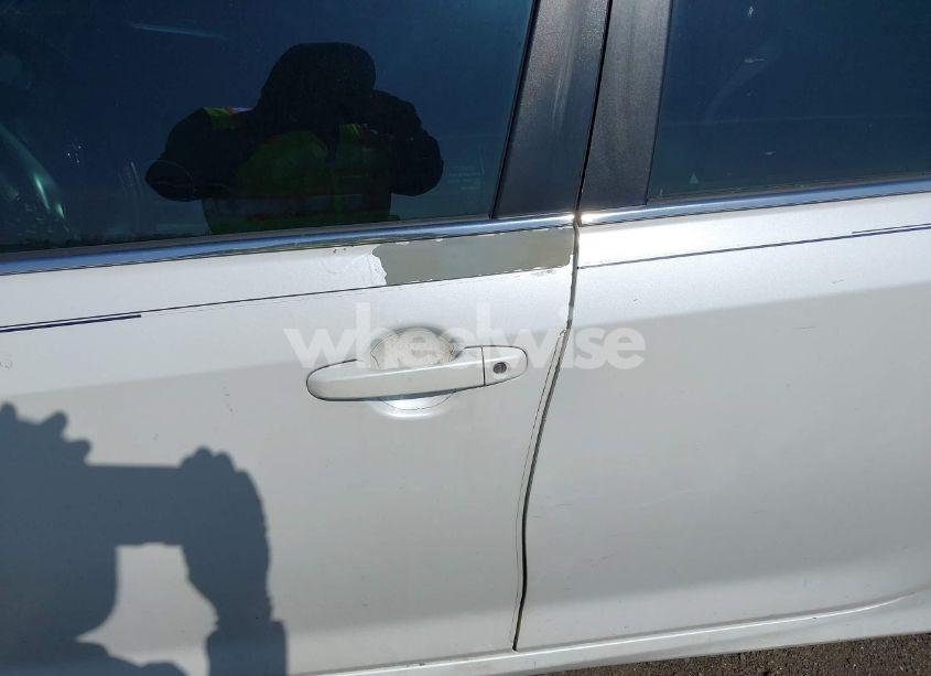 Photo 18 of 2014 Toyota Camry SE (VIN 4T1BF1FK6EU446445)