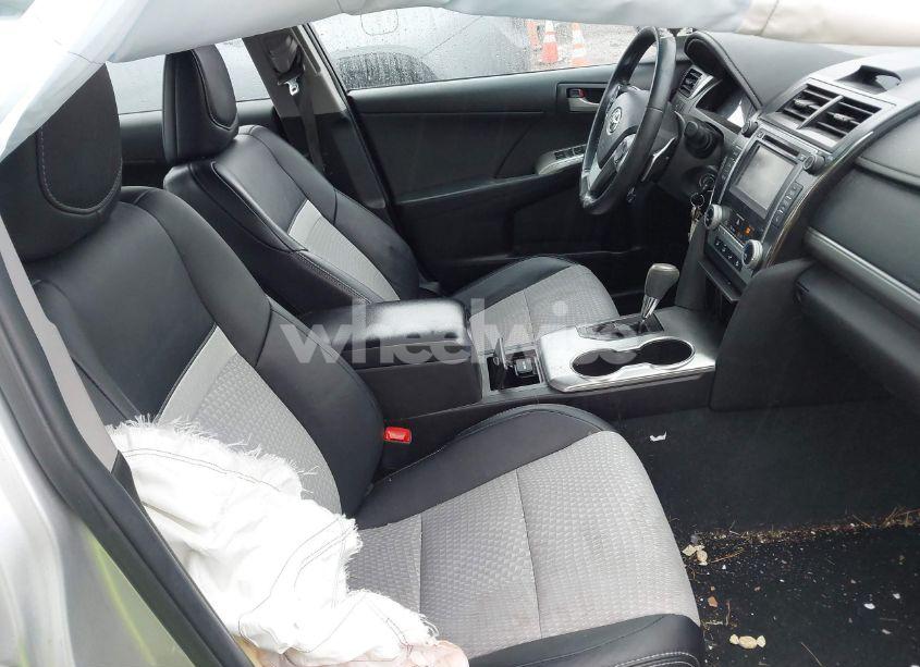 Photo 5 of 2014 Toyota Camry SE SPORT (VIN 4T1BF1FK6EU453573)