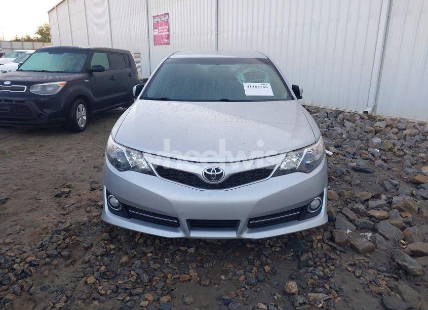 Photo 12 of 2014 Toyota Camry SE (VIN 4T1BF1FK6EU454299)
