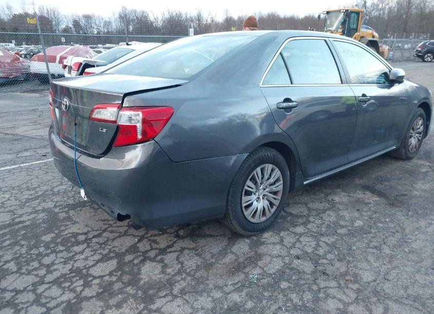 Photo 4 of 2014 Toyota Camry LE (VIN 4T1BF1FK6EU458806)