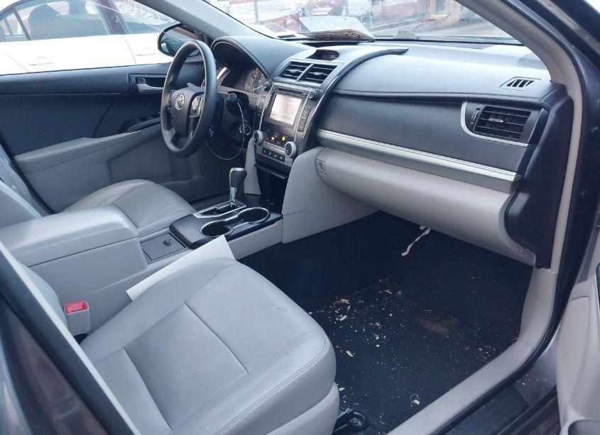 Photo 5 of 2014 Toyota Camry LE (VIN 4T1BF1FK6EU458806)