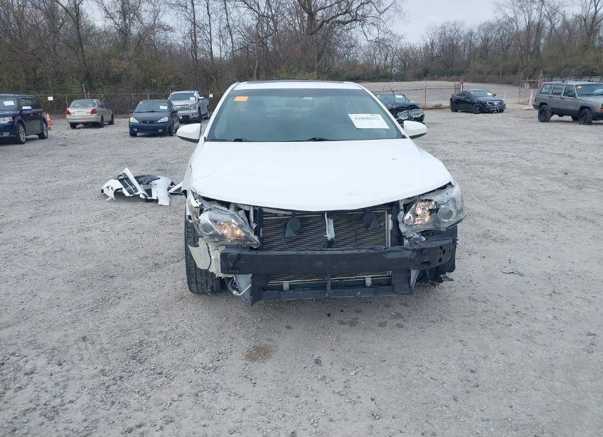 Photo 13 of 2014 Toyota Camry SE (VIN 4T1BF1FK6EU462824)