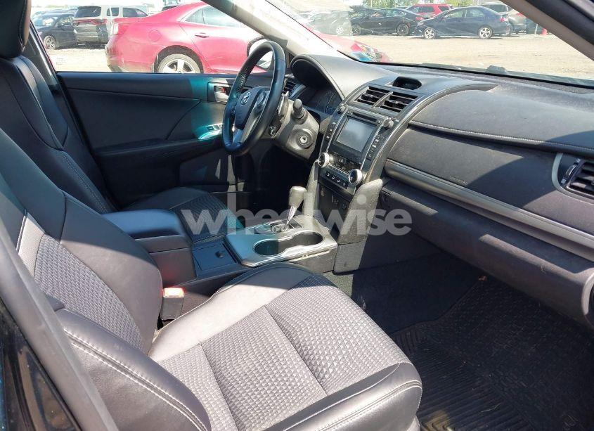 Photo 5 of 2014 Toyota Camry SE (VIN 4T1BF1FK6EU465125)
