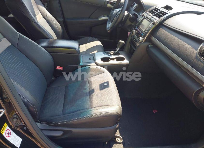 Photo 5 of 2014 Toyota Camry SE (VIN 4T1BF1FK6EU467408)