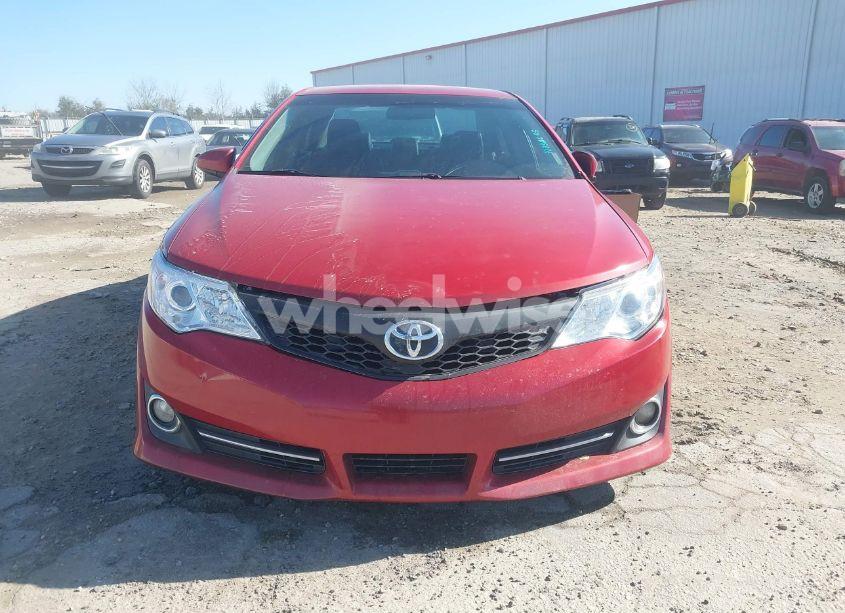 Photo 12 of 2014 Toyota Camry SE (VIN 4T1BF1FK6EU729928)