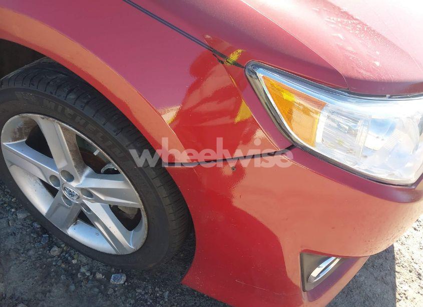 Photo 6 of 2014 Toyota Camry SE (VIN 4T1BF1FK6EU729928)