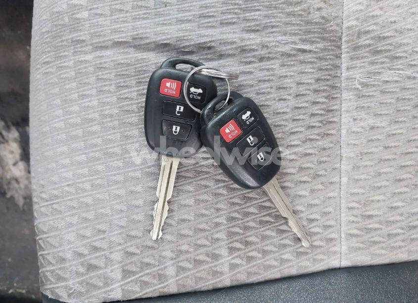 Photo 11 of 2014 Toyota Camry SE (VIN 4T1BF1FK6EU730108)