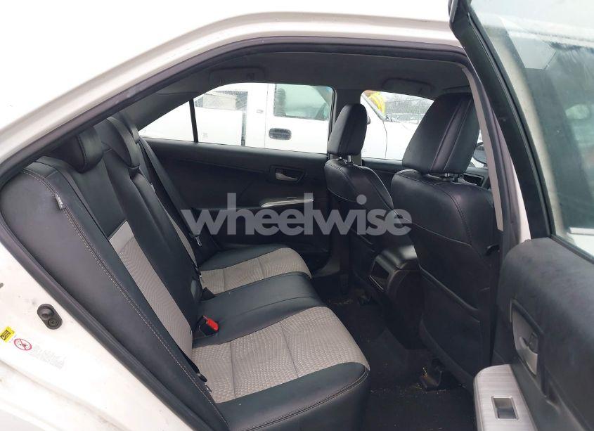 Photo 8 of 2014 Toyota Camry SE (VIN 4T1BF1FK6EU730108)