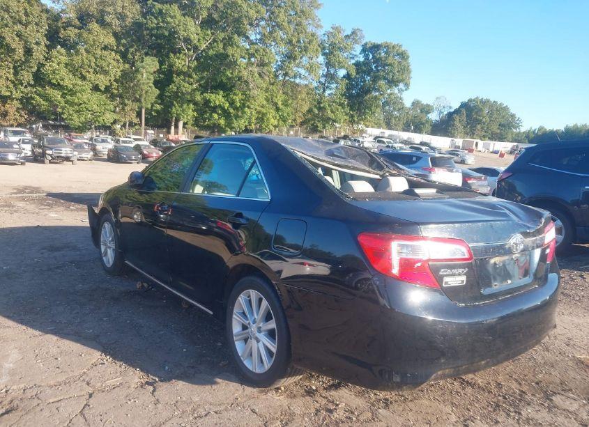 Photo 3 of 2014 Toyota Camry XLE (VIN 4T1BF1FK6EU738919)