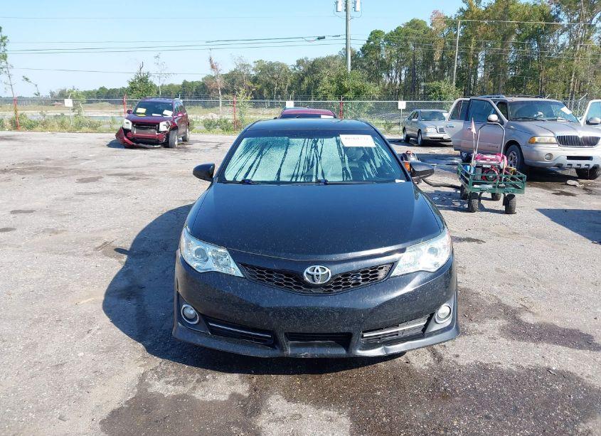 Photo 12 of 2014 Toyota Camry SE (VIN 4T1BF1FK6EU744672)