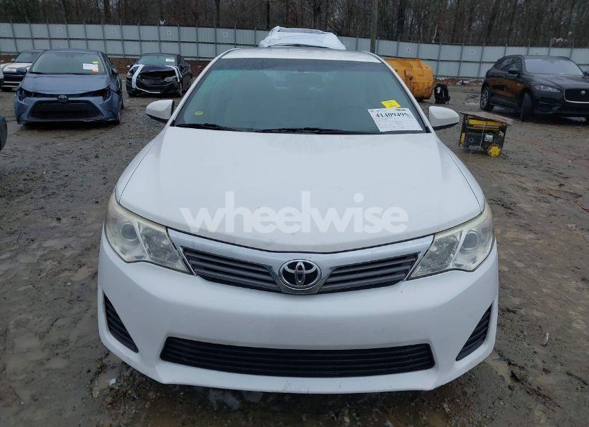 Photo 12 of 2014 Toyota Camry L (VIN 4T1BF1FK6EU796139)