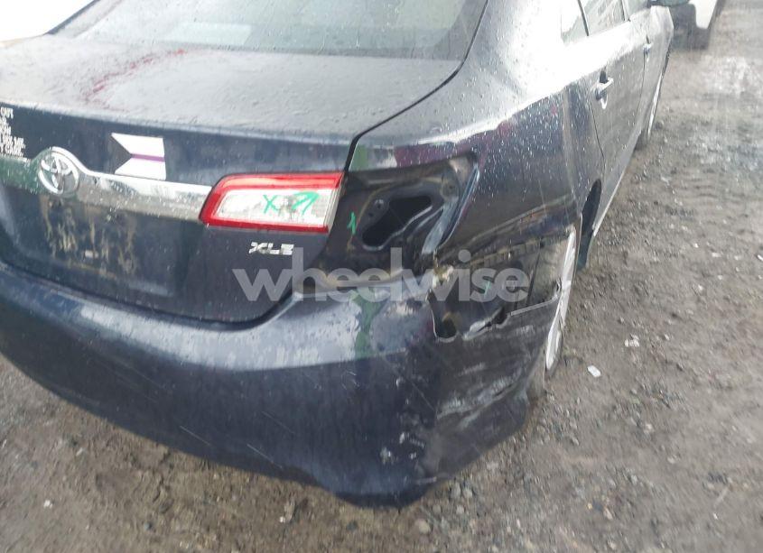 Photo 18 of 2014 Toyota Camry XLE (VIN 4T1BF1FK6EU836834)