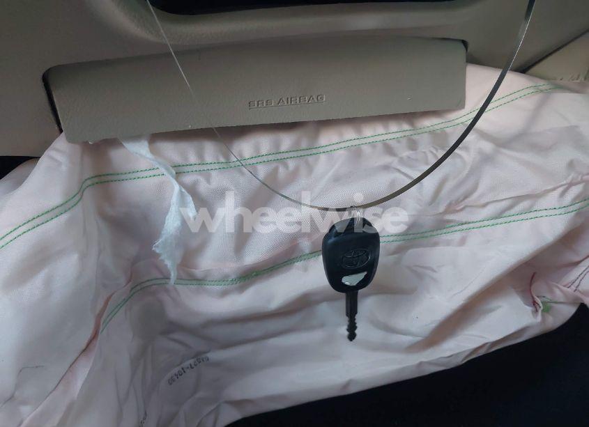 Photo 11 of 2014 Toyota Camry LE (VIN 4T1BF1FK6EU840785)