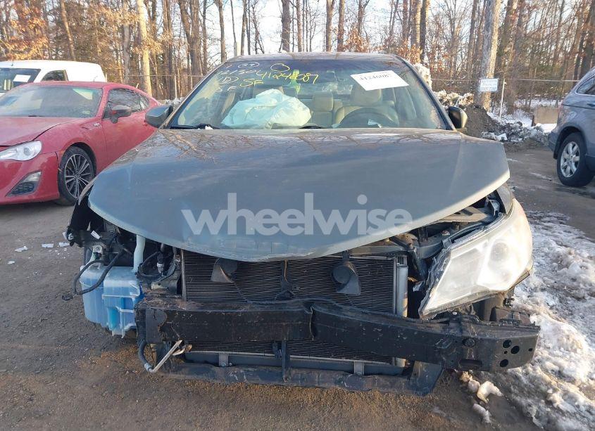 Photo 13 of 2014 Toyota Camry LE (VIN 4T1BF1FK6EU840785)