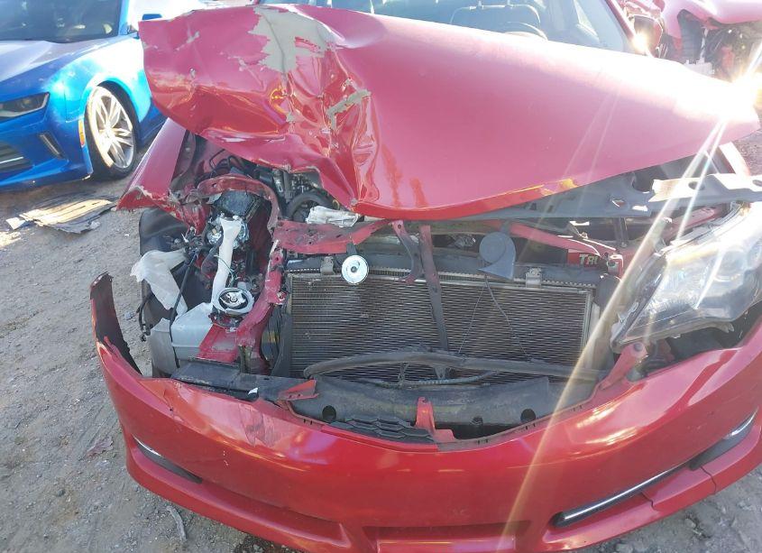 Photo 6 of 2014 Toyota Camry SE (VIN 4T1BF1FK6EU853648)