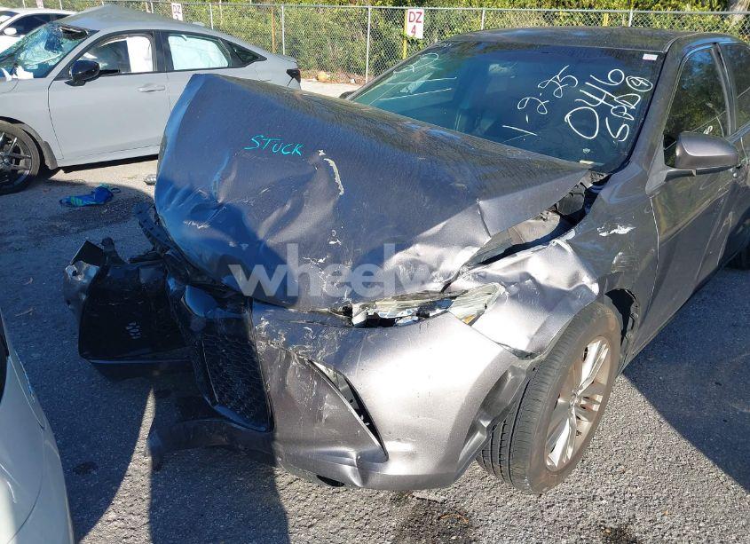 Photo 6 of 2015 Toyota Camry SE (VIN 4T1BF1FK6FU010146)