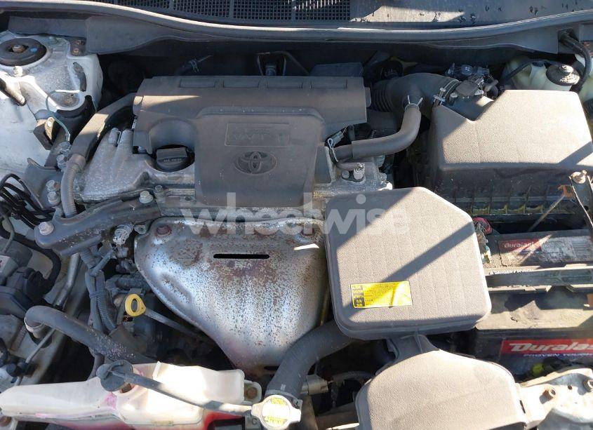 Photo 10 of 2015 Toyota Camry SE (VIN 4T1BF1FK6FU025889)