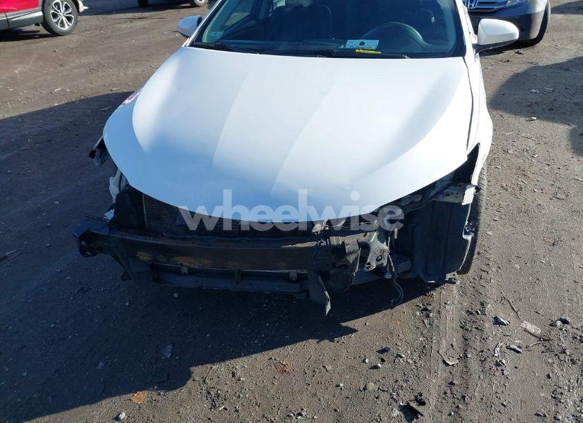 Photo 6 of 2015 Toyota Camry SE (VIN 4T1BF1FK6FU025889)