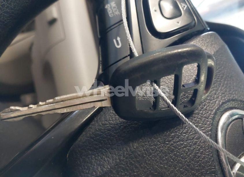 Photo 11 of 2015 Toyota Camry LE (VIN 4T1BF1FK6FU037721)