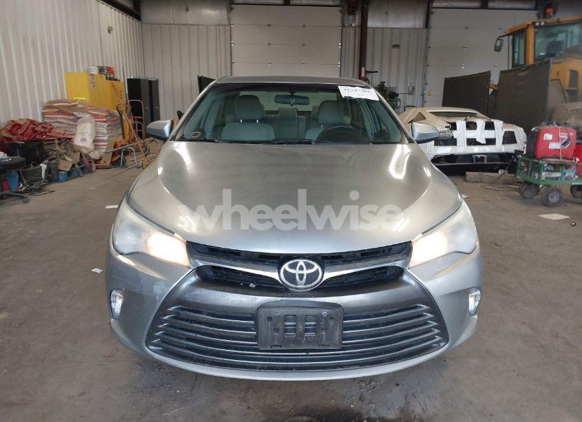 Photo 12 of 2015 Toyota Camry LE (VIN 4T1BF1FK6FU037721)