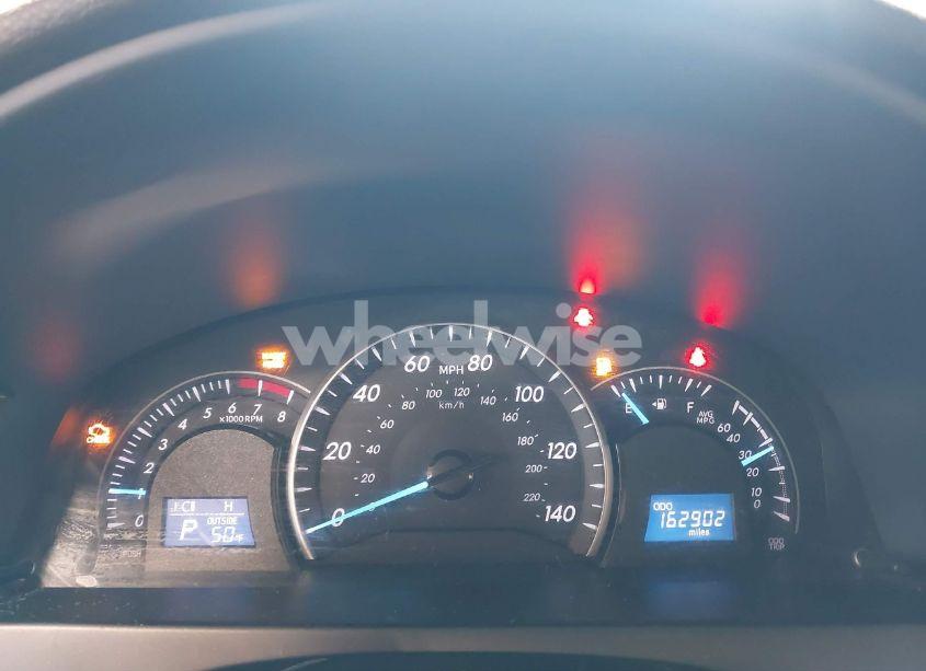 Photo 7 of 2015 Toyota Camry LE (VIN 4T1BF1FK6FU037721)