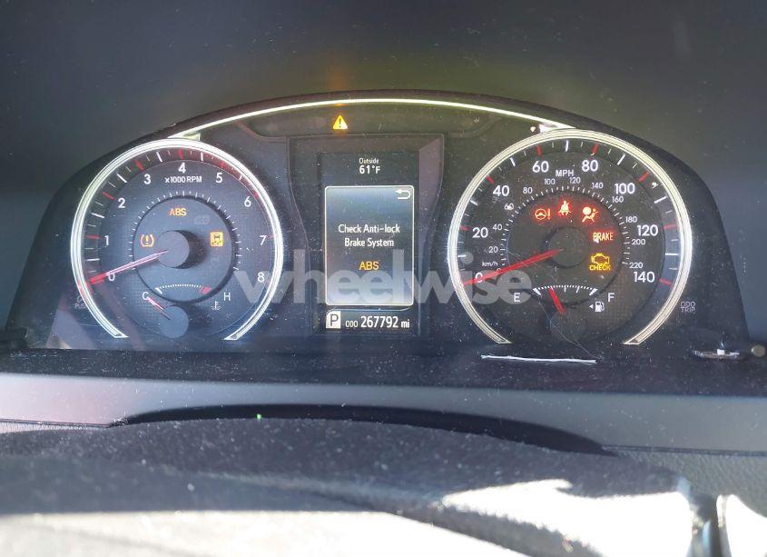 Photo 7 of 2015 Toyota Camry SE (VIN 4T1BF1FK6FU055166)