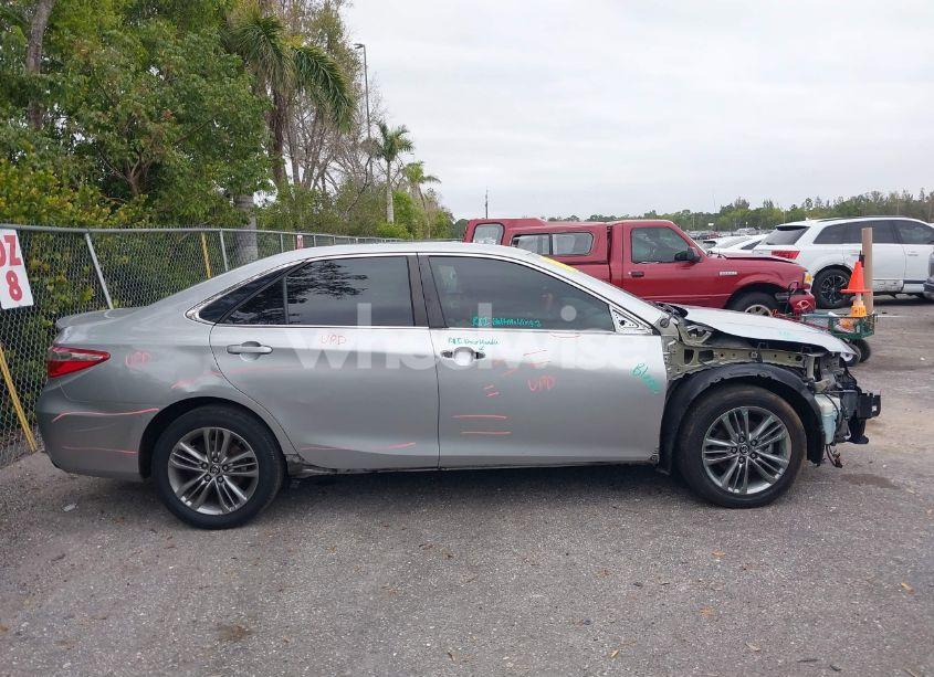 Photo 13 of 2015 Toyota Camry SE (VIN 4T1BF1FK6FU062456)